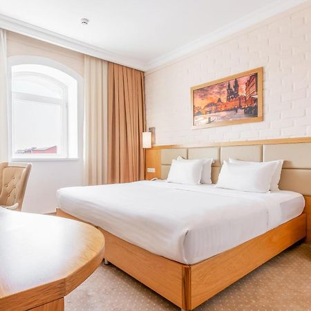 Praga Hotel Tasjkent Buitenkant foto